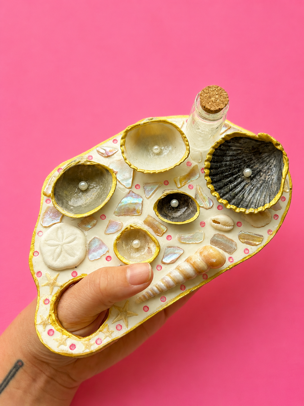 Mermaid Seashell Paint Palette (Beige/Pink/Multicolor)