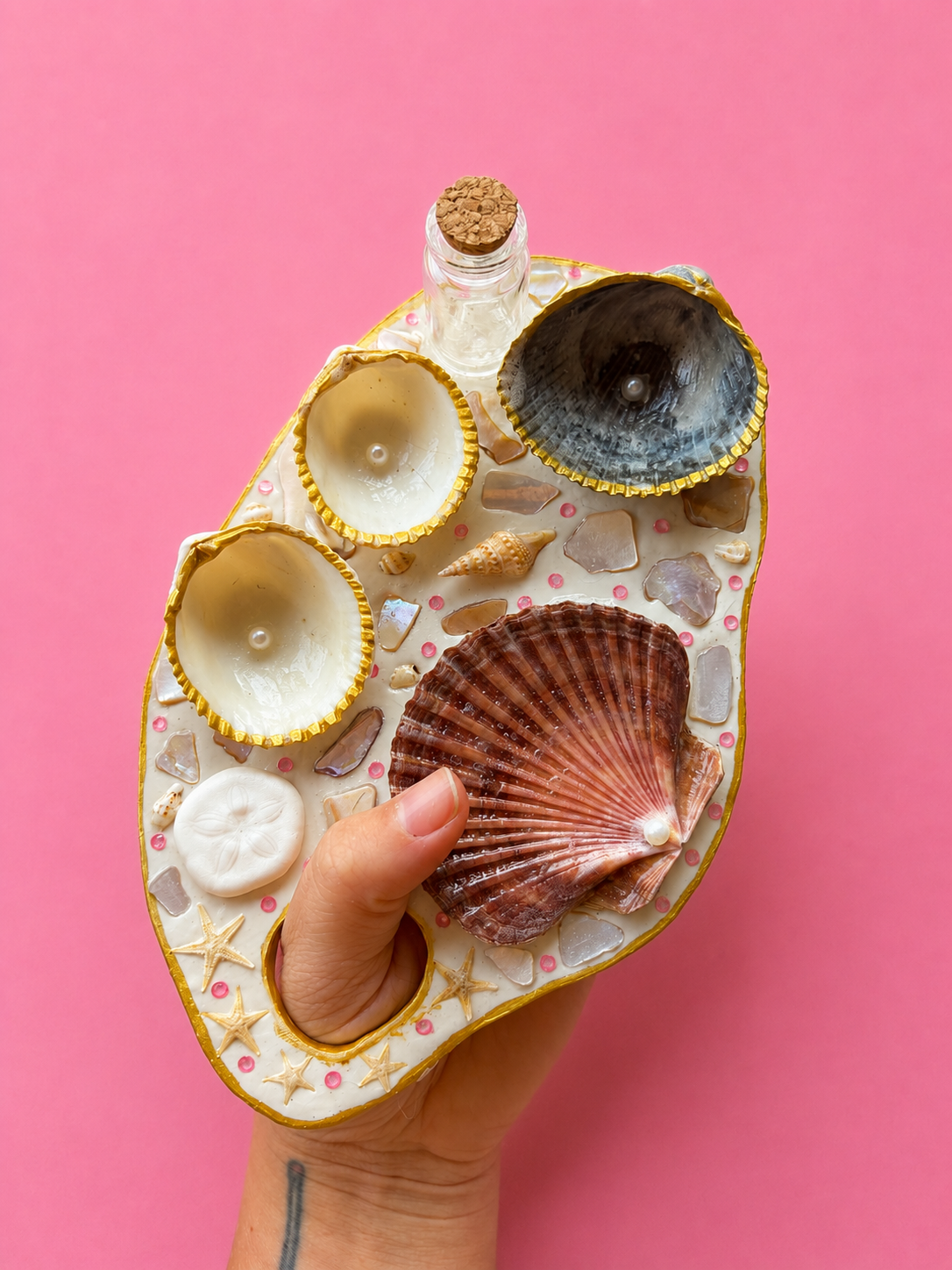 Mermaid Seashell Paint Palette (Beige/Pink/Multicolor)